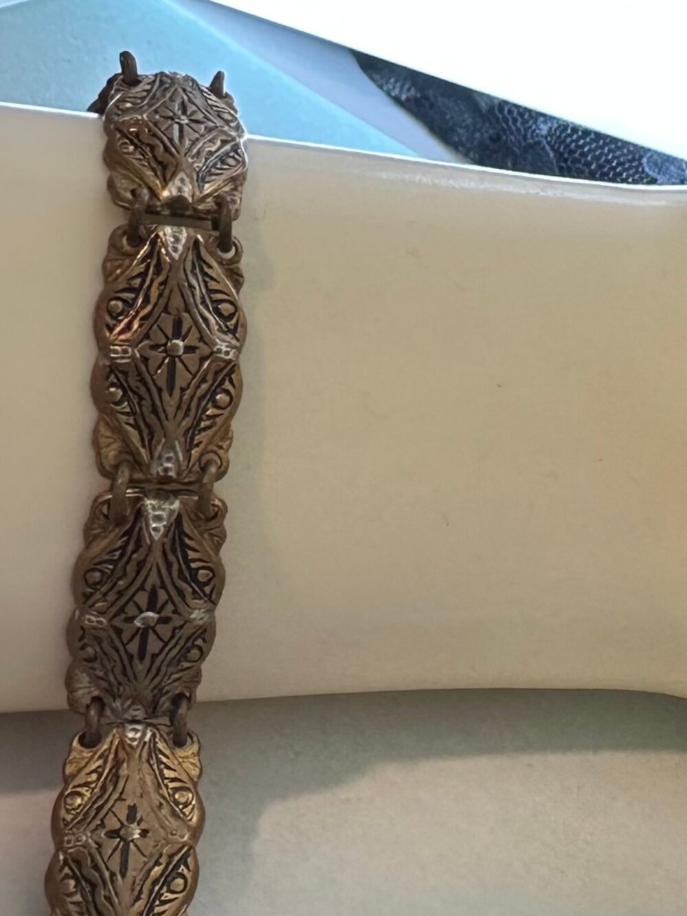 Vintage 1950s Damasquinado De Oro Gold Foil Art Spanish Link Bracelet